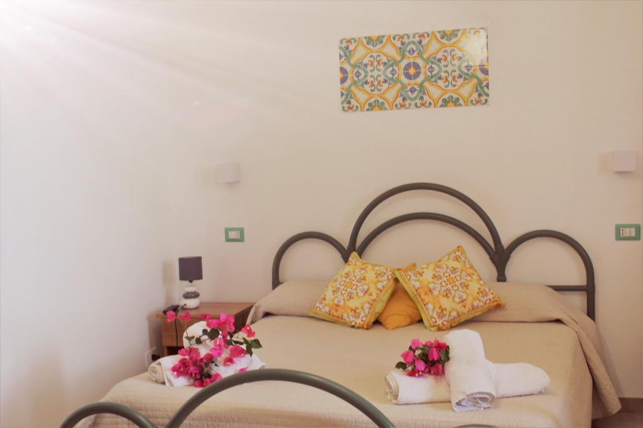 Casa Papiro Bed & Breakfast Lipari  Luaran gambar