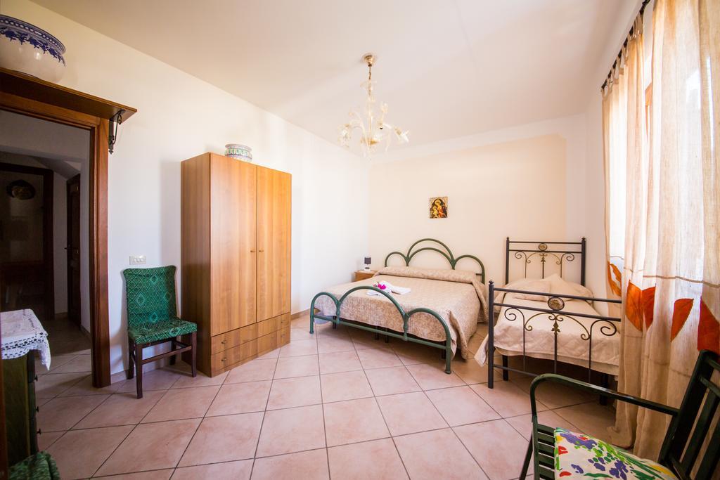 Casa Papiro Bed & Breakfast Lipari  Luaran gambar