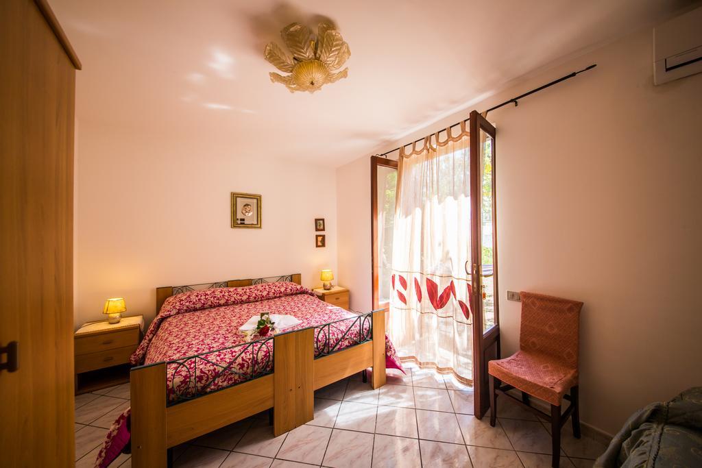 Casa Papiro Bed & Breakfast Lipari  Luaran gambar